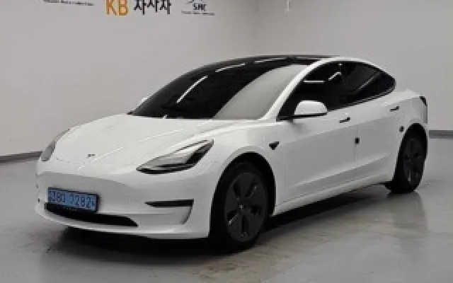 모델 3 RWD