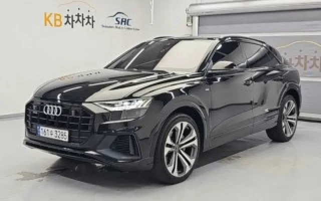 Q8 55 TFSI 콰트로 프리미엄